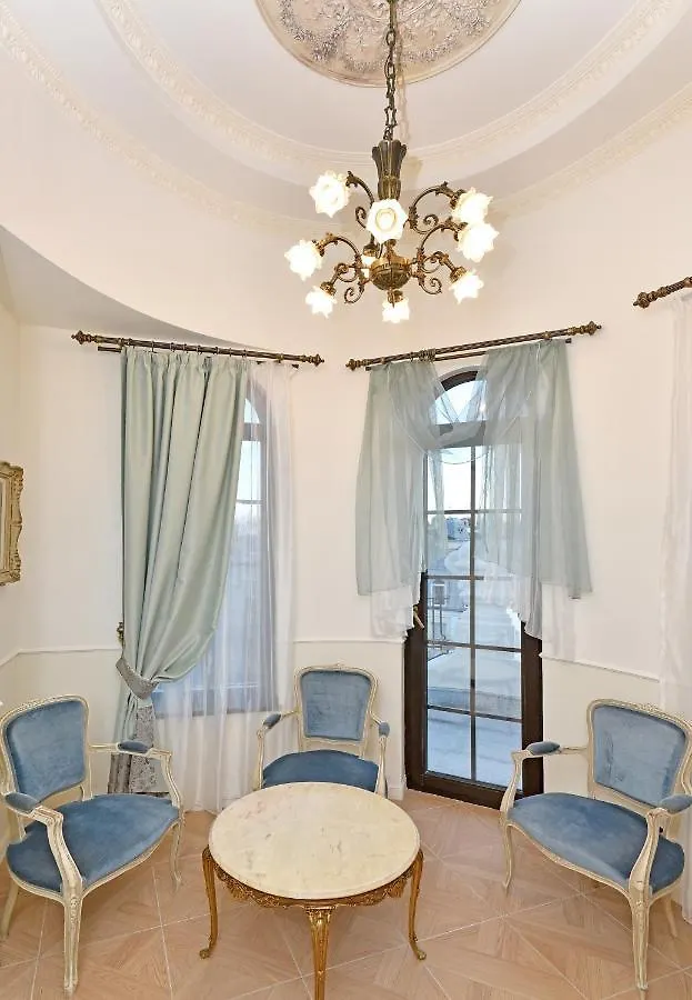 Royal Hotel Varna 3*,